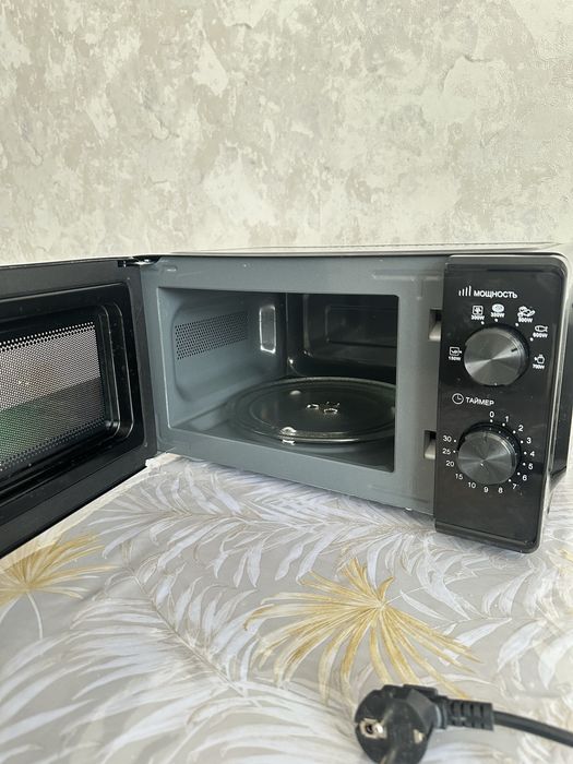 Микроволновка новая