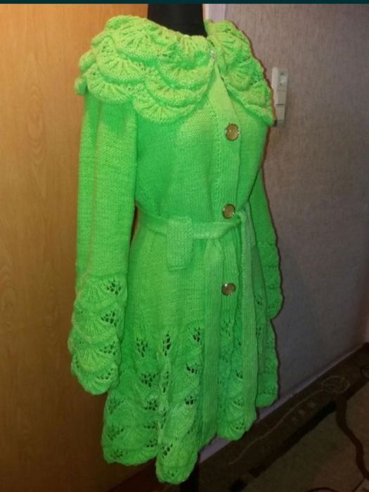 Кардиган вязаный
