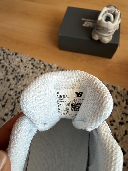 New Balance 9060 детски маратонки