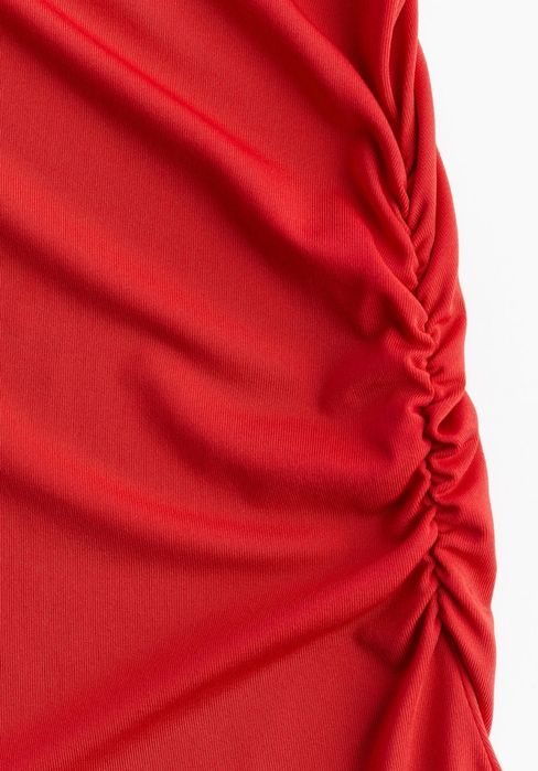 Дамска червена рокля