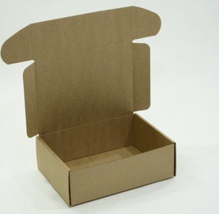 Крафт коробка 25х20х7 см.