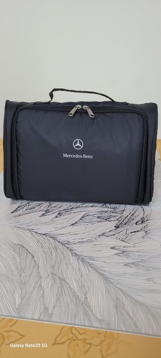 Jeantă și huse Mercedes Benz