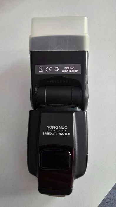 Светкавица Speedlite YN560-II