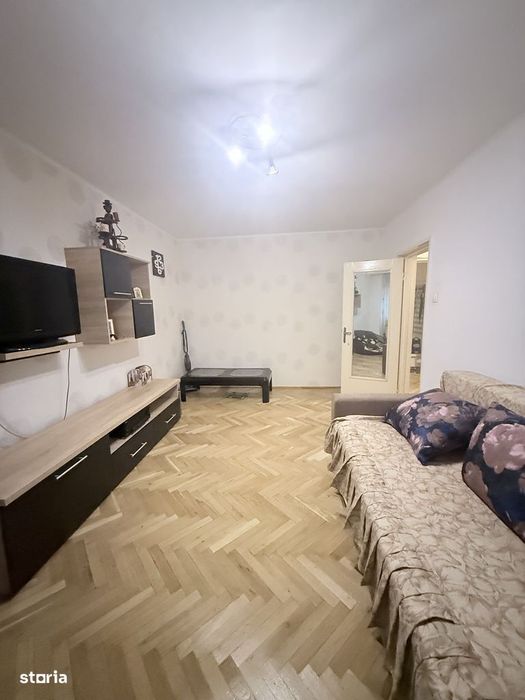 Apartament 3 camere decomandat, parter, pozitie excelenta
