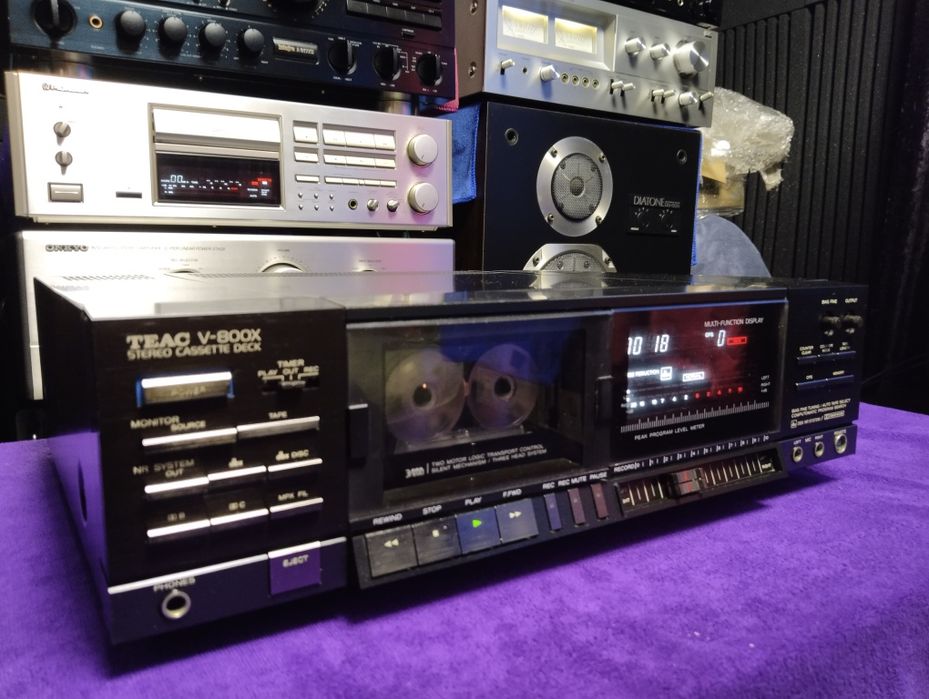 Teac V-800X кассетная дека