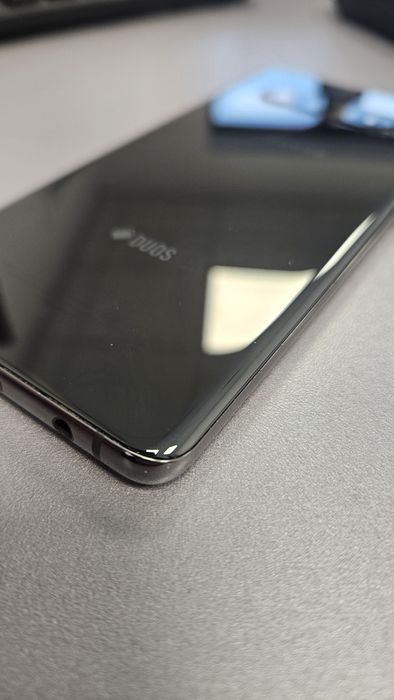 Samsung S10+ plus, pata pe display, 100% funcțional