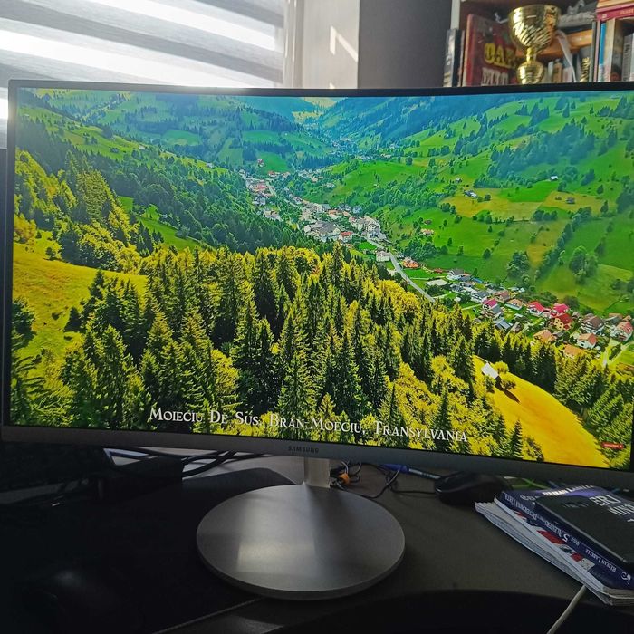 Vand monitor curbat 27 inch Samsung C27F591FDU