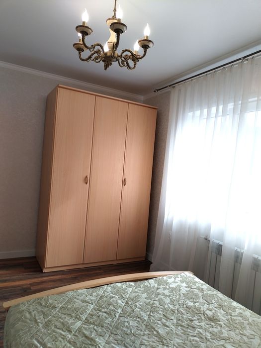 Спальный гарнитур продаётся