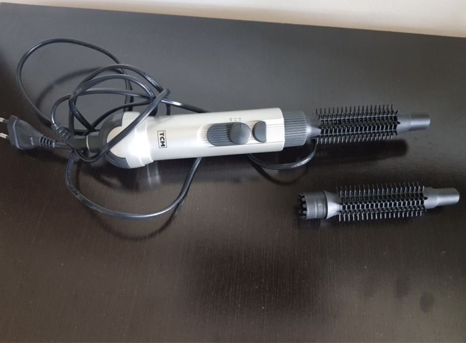 Ondulator păr Revlon, perie de par electrică