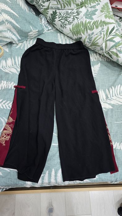 Продам одежду по 3500