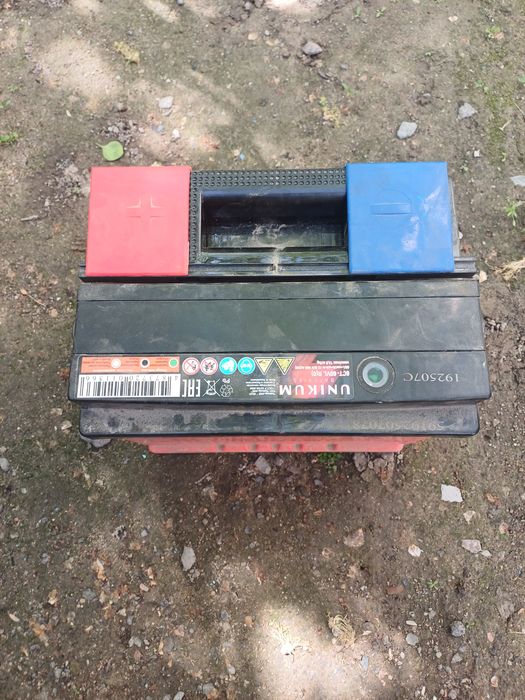 Акумулятор автомобилья