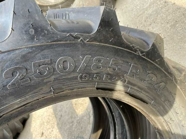 250/85 r24 Cauciucuri noi Radiale de tractor fata 9.5-24 garantie