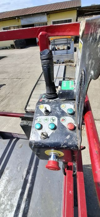 Nacela foarfeca electrica de vanzare cu remorca, Haulotte Compact 14, 14m, an 2014, baterii noi, ISCIR, 9700 euro