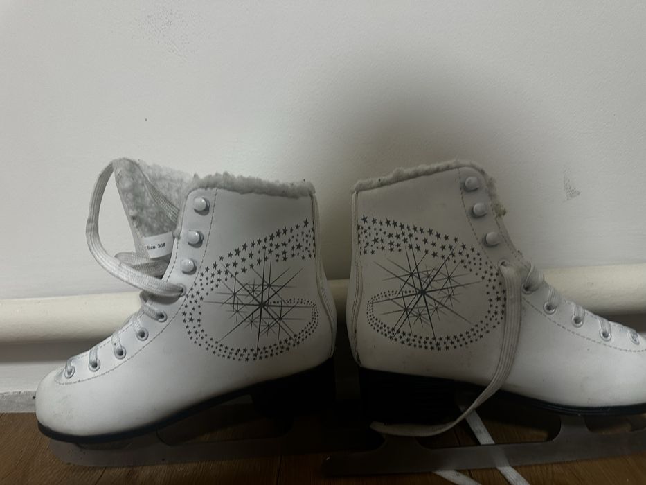 Фигурные коньки для катания