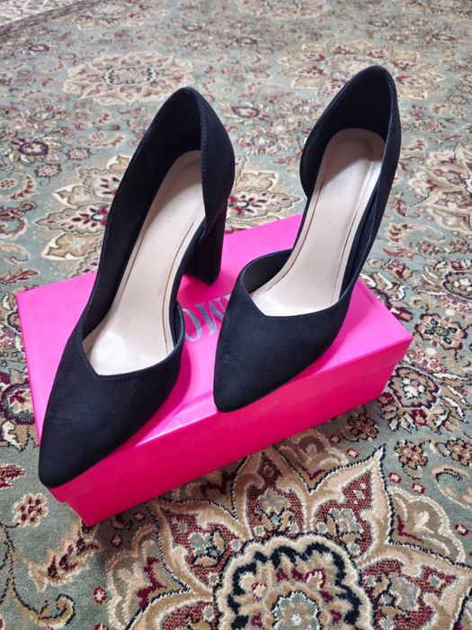 Продам новые туфли