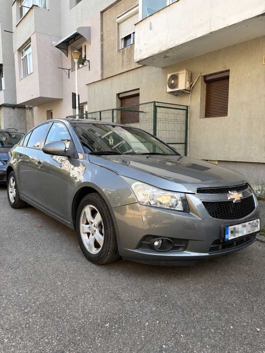 CHEVROLET Cruze