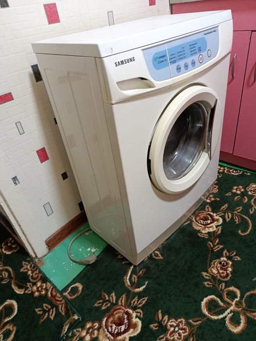 Kir yuvish mashinasi avtomat