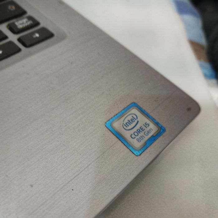 Продам ультрабук Dell core i5 на запчасти