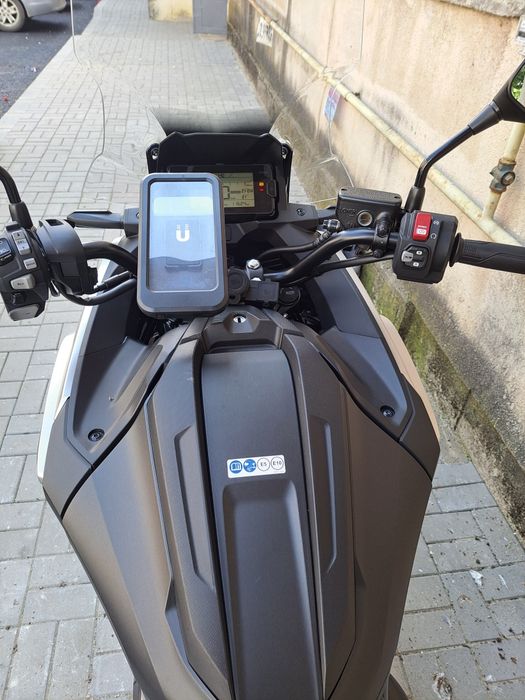 Motocicleta Honda NC 750X DCT