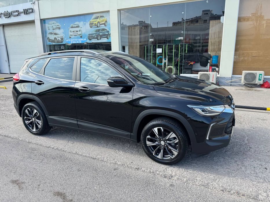 Tracker premier