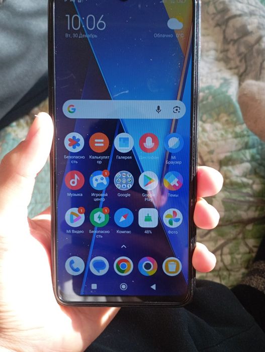 Поко с65 Смартфон