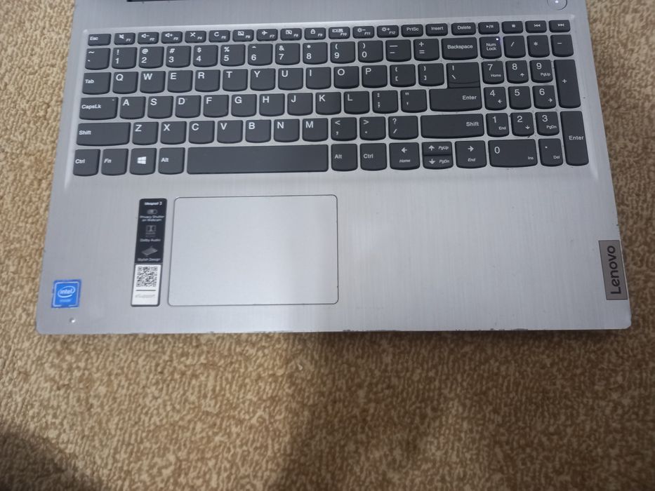 Laptop lenovo ideaped 7