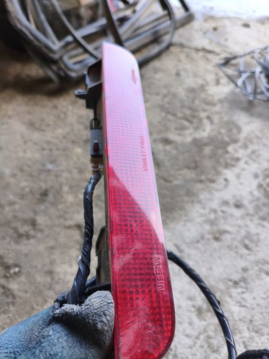 Фар Ниссан хтреил т30 и стоп