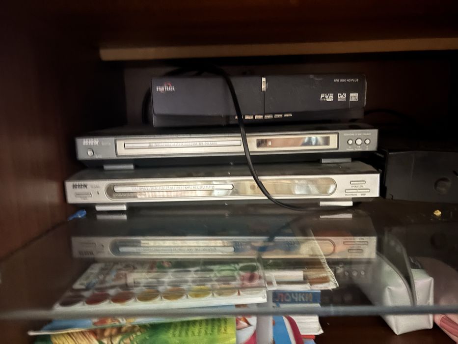 Срочно продам старую мебель