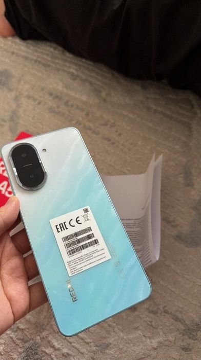 Продам Redmi a5 64 гб новый