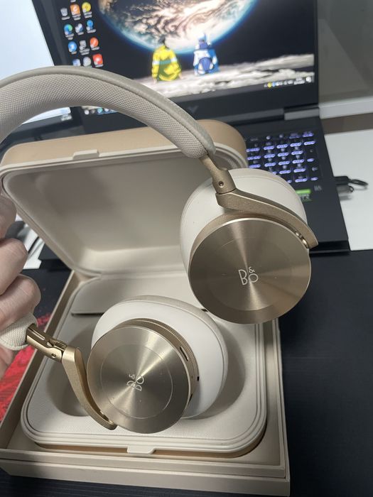 Продам наушники