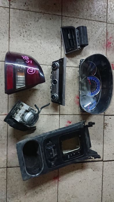 Запчасти Субару Оутбэк 2011год