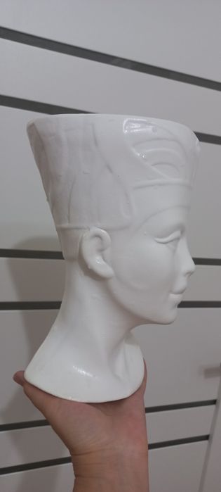 Кашпо интерьерный продам