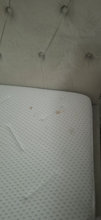 Saltea cu memorie 180/200 cm