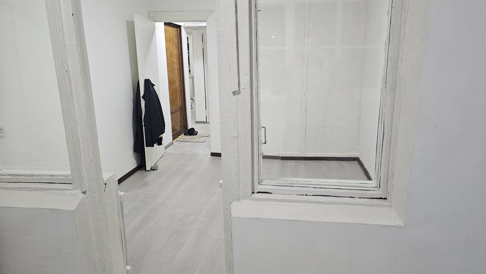 Аренда офис  51 м.Кв первая линия Акмаль Икрамова Орент. Скорая помощь