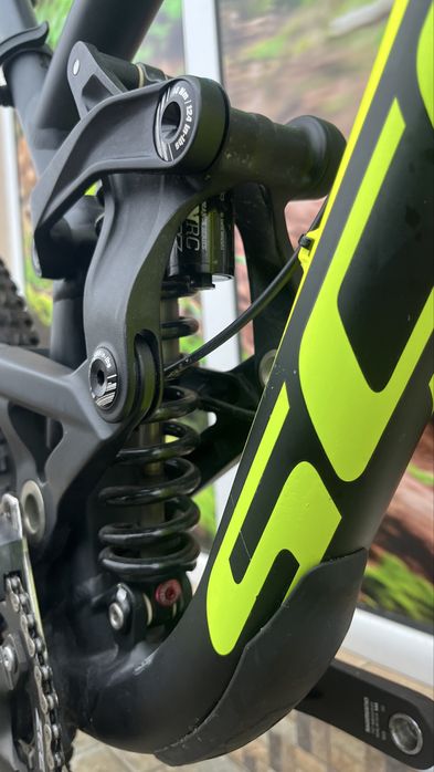 Scott gambler 27.5/L