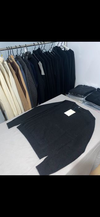 Pulover 100% Cashmere – calitate premium – stare foarte bună
