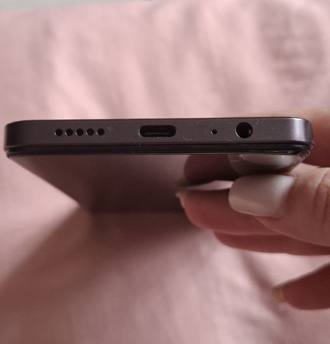 Смартфон Vivo Y27s