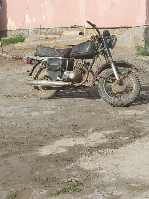 Продам мотоцикл заводиться