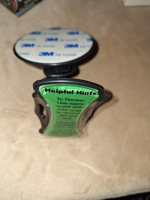 Стойка за телефон, таблет или навигация Madaru Grip Go