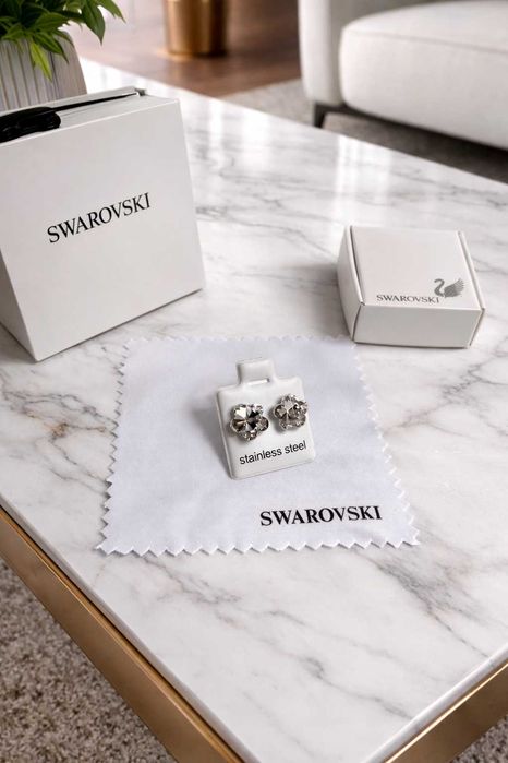 обеци неръждаема стомана сваровски сет бижу swarovski луксозни