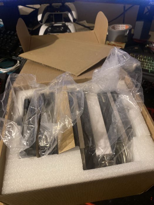 Охладител за компютър peerless assassin120