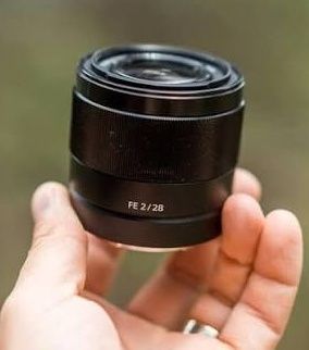 Объектив Sony FE 28mm f/2 (SEL28F20 Full-Frame)