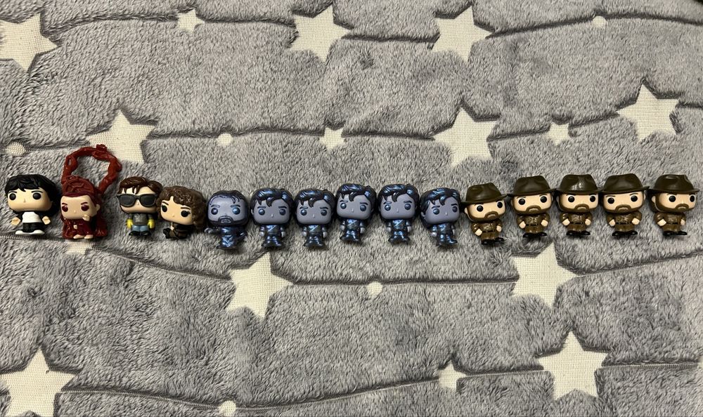 Продаю фигурки осд