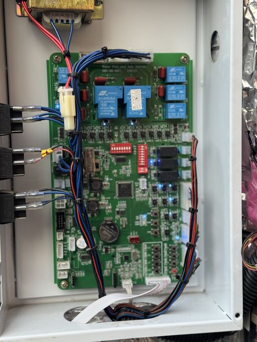 Продам аппарат воды водомат