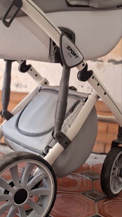 Kolyaska anix yaxshi xolattda