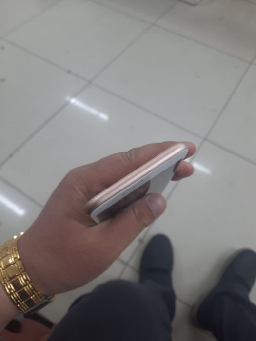 Айфон 8плюс  64гб