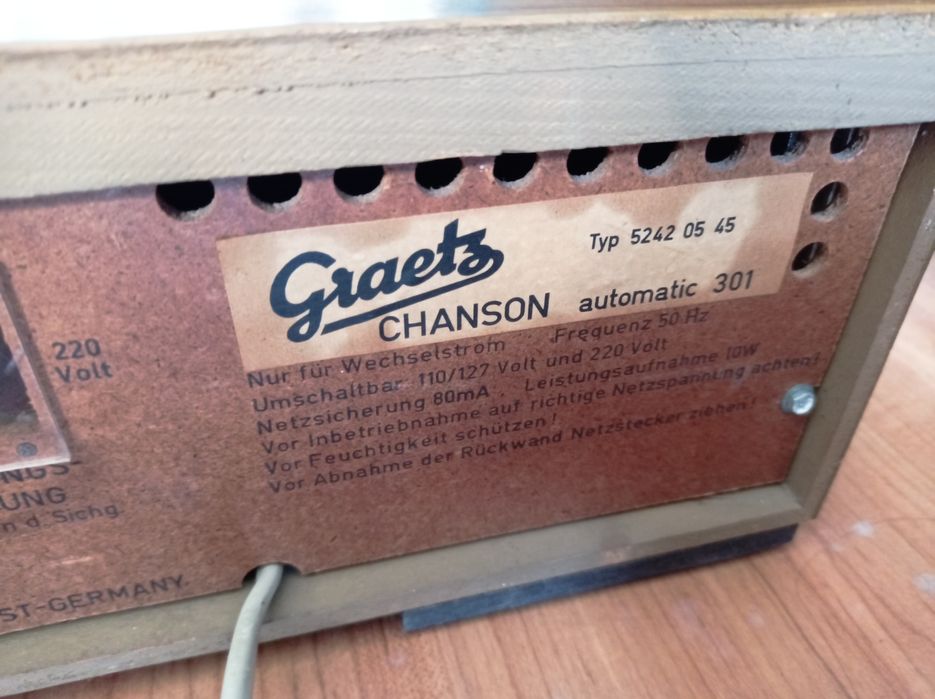Радио Graetz Chanson automatic 301. 1970 г.