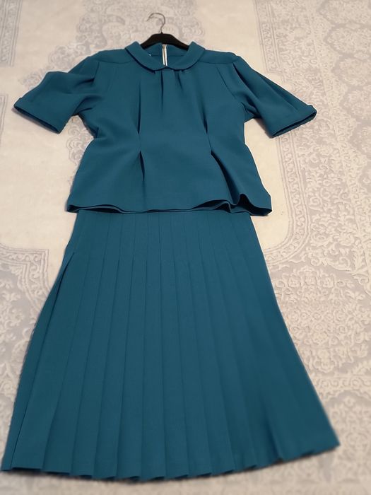 Costum vintage albastru petrol