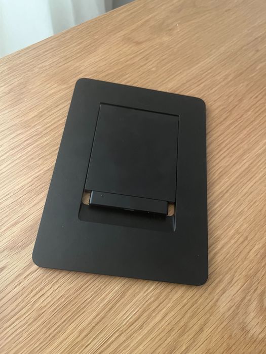 Монитор FlipAction Pro 16 - Отлично Състояние