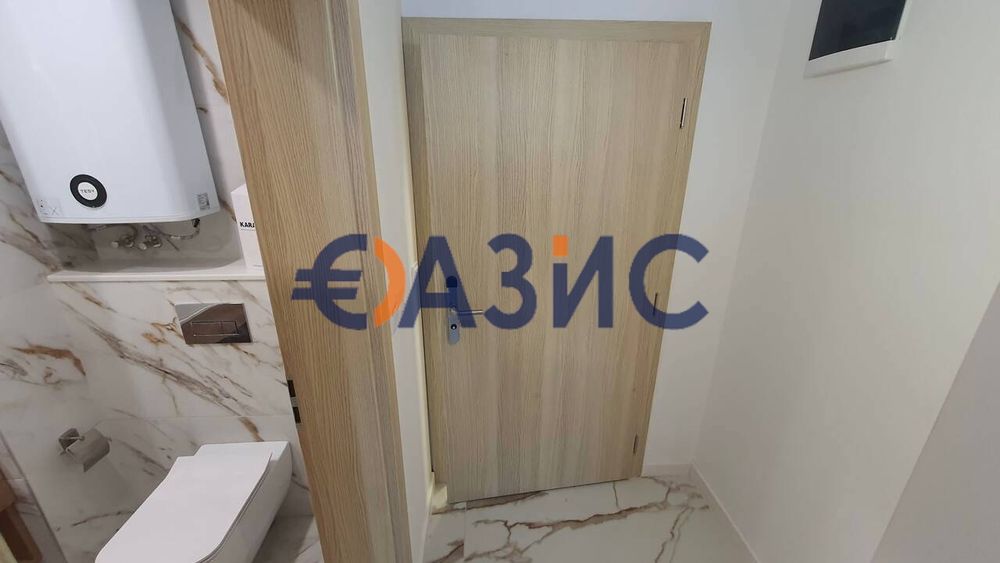 Продава се Едностаен апартамент в Ахелой - 38 кв.м за 1062 €/кв.м - Снимка #8